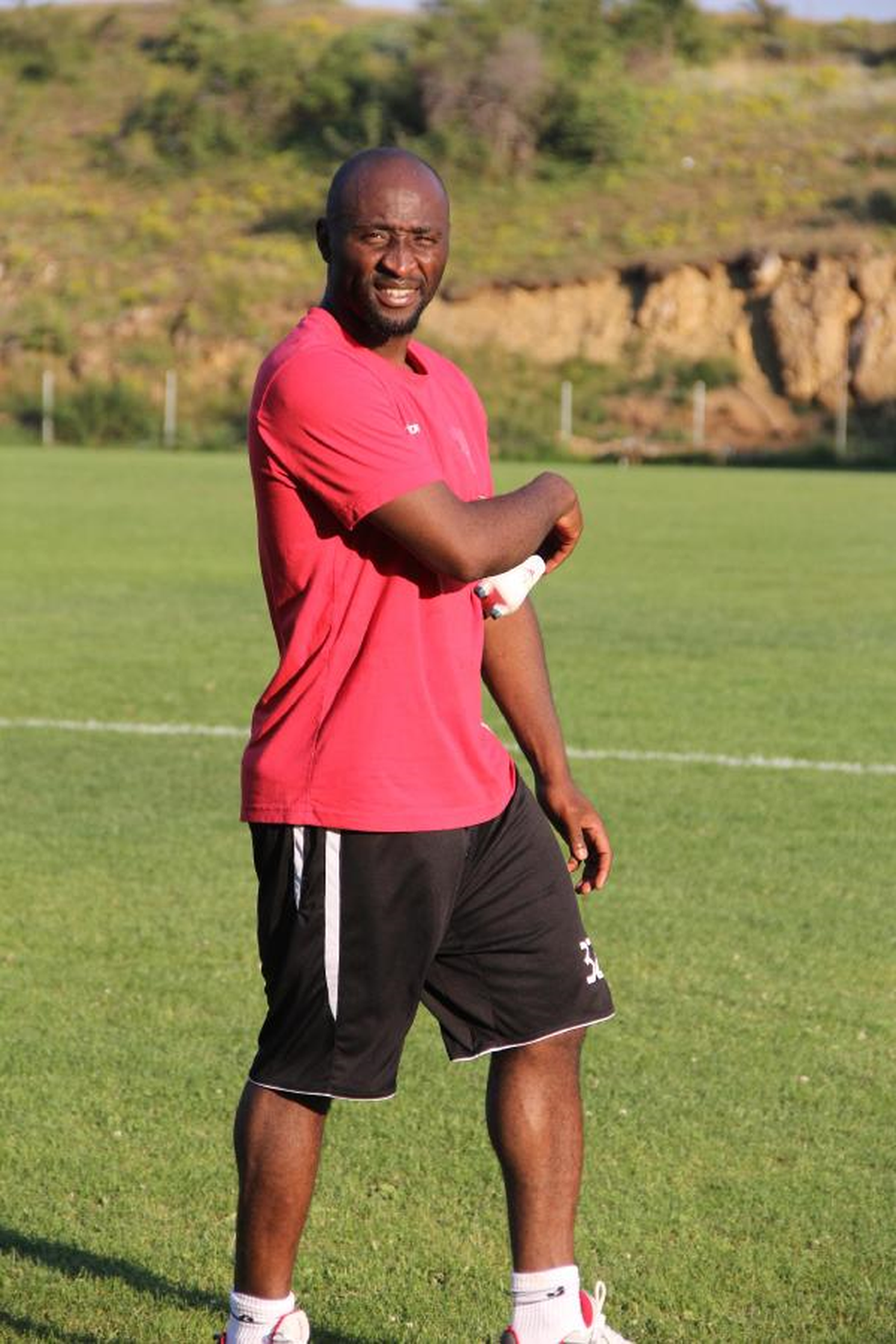 Karabükspor\'un Kongolu Forveti Lua Lua: "Üst Sıralar İçin Oynayacağız"