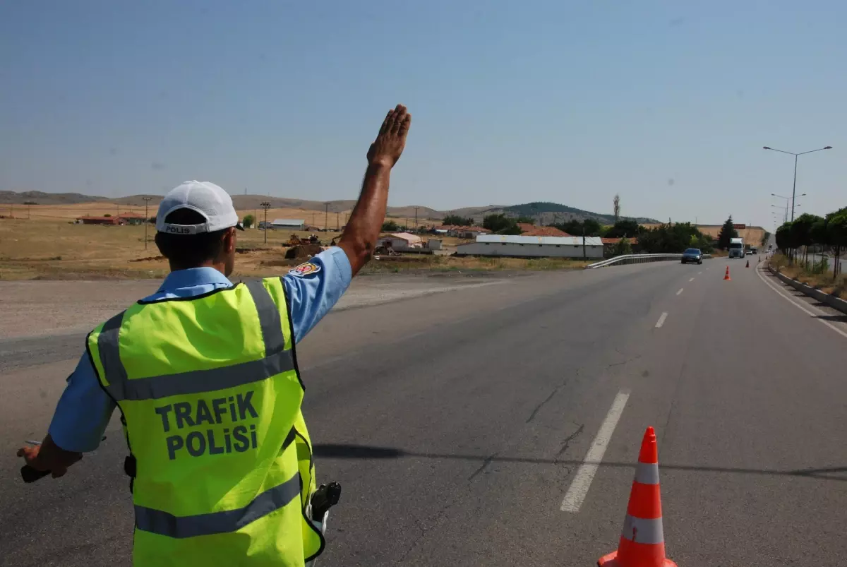 Kırıkkale İl Emniyet Müdürlüğünden Trafik Uyarısı