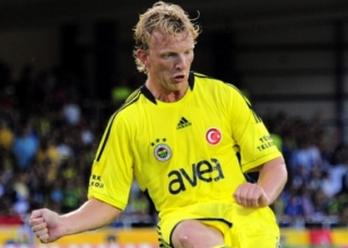 Kocaman\'ın Forması Kuyt\'ın Oldu!