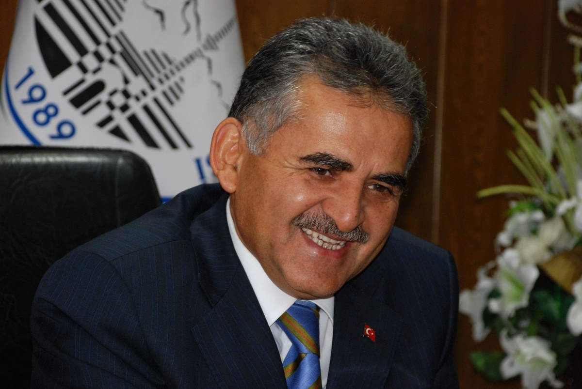 Melikgazi Belediye Başkanı Büyükkılıç\'tan Ramazan Kutlaması