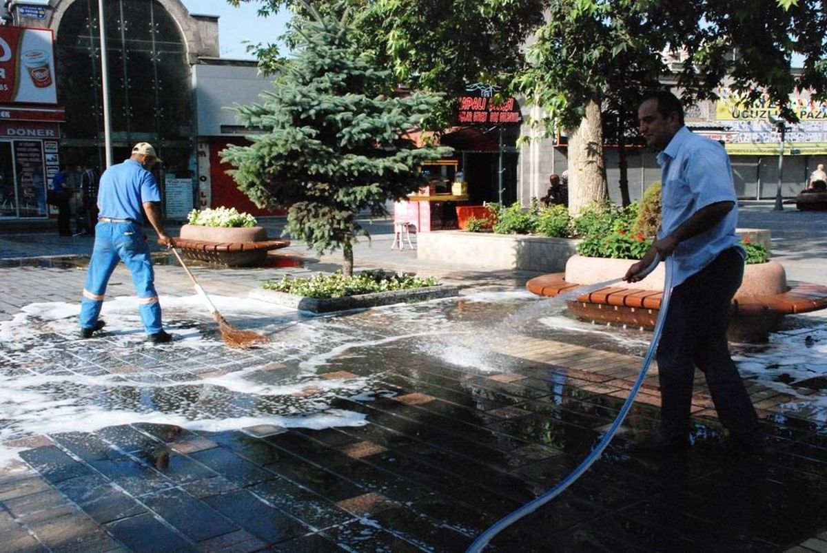 Melikgazi\'de Ramazan Temizliği