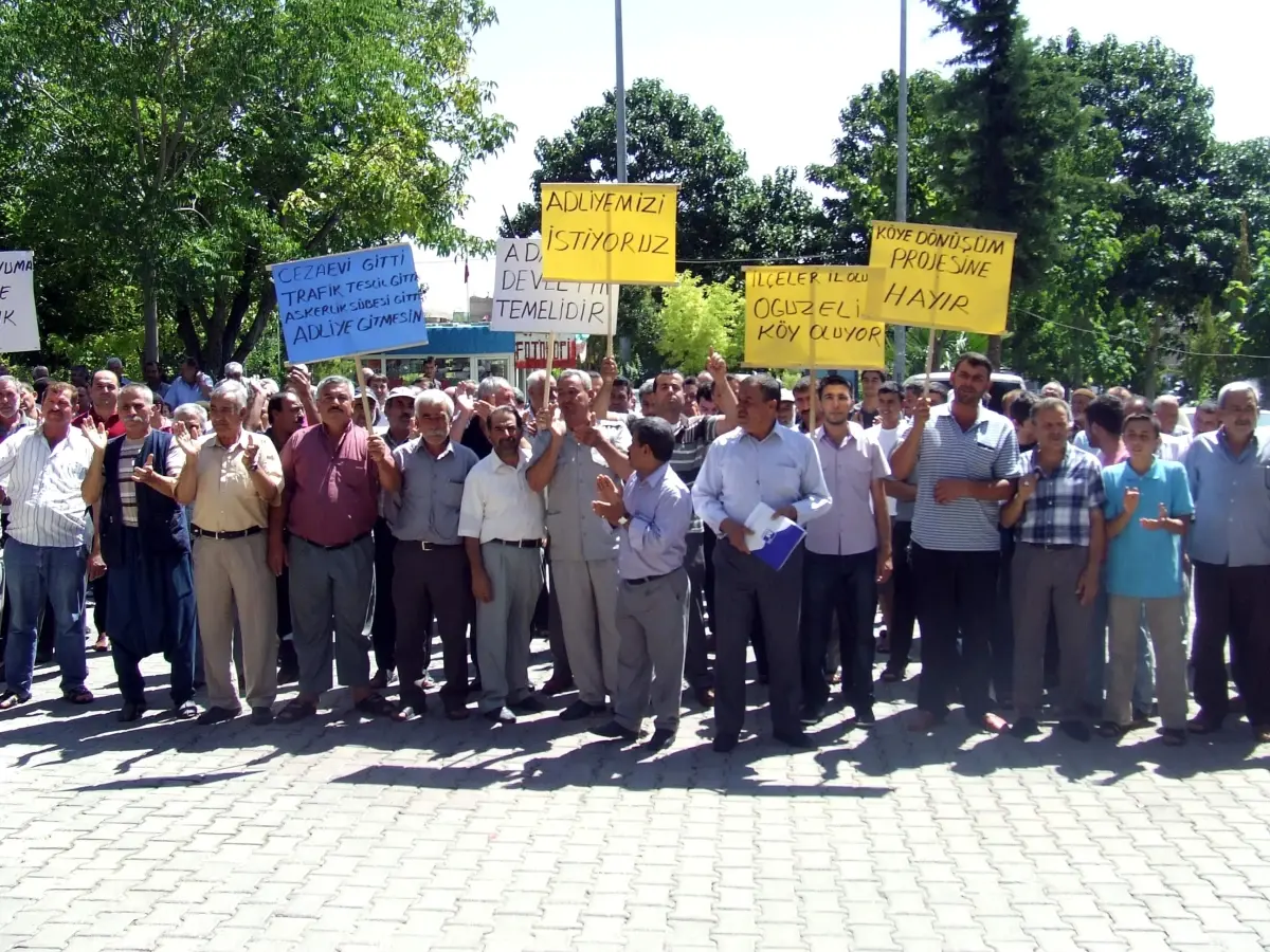 Oğuzeli'nde Adliye Binasının Kapatılmasına Tepki