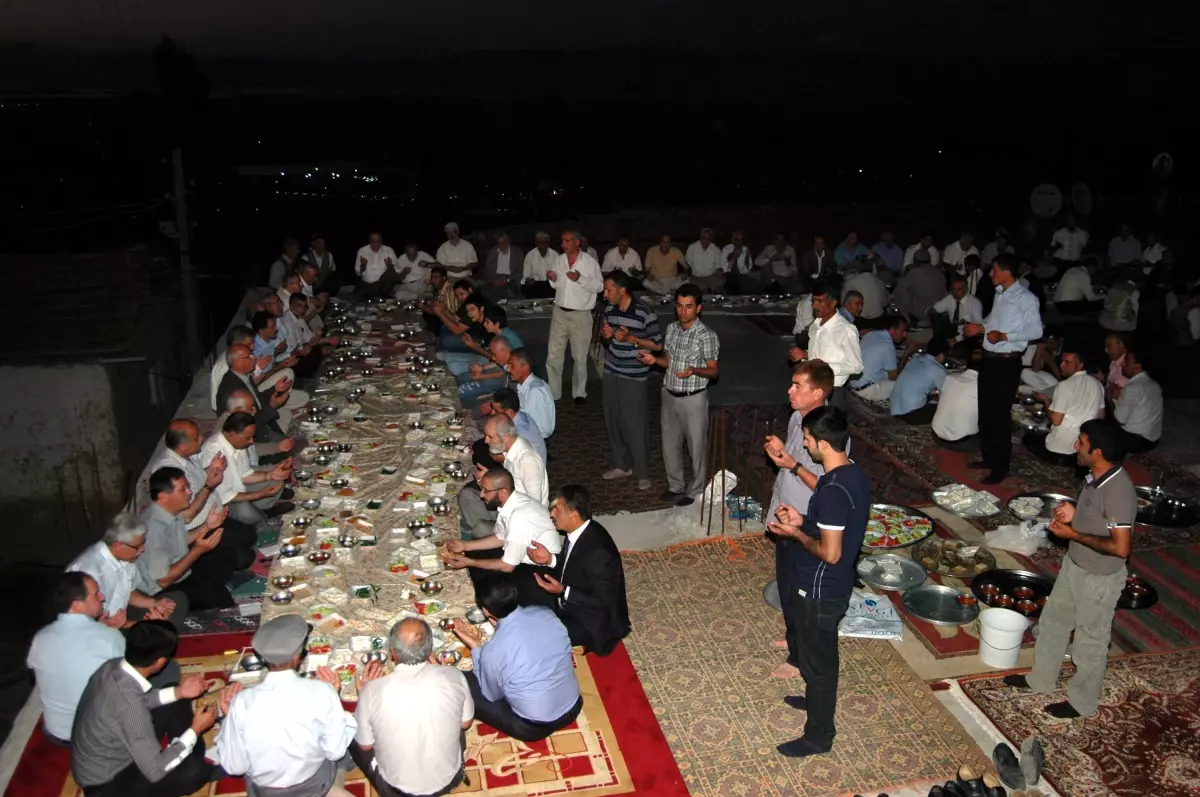 Rektöre Hayırlı Olsun Yemeği