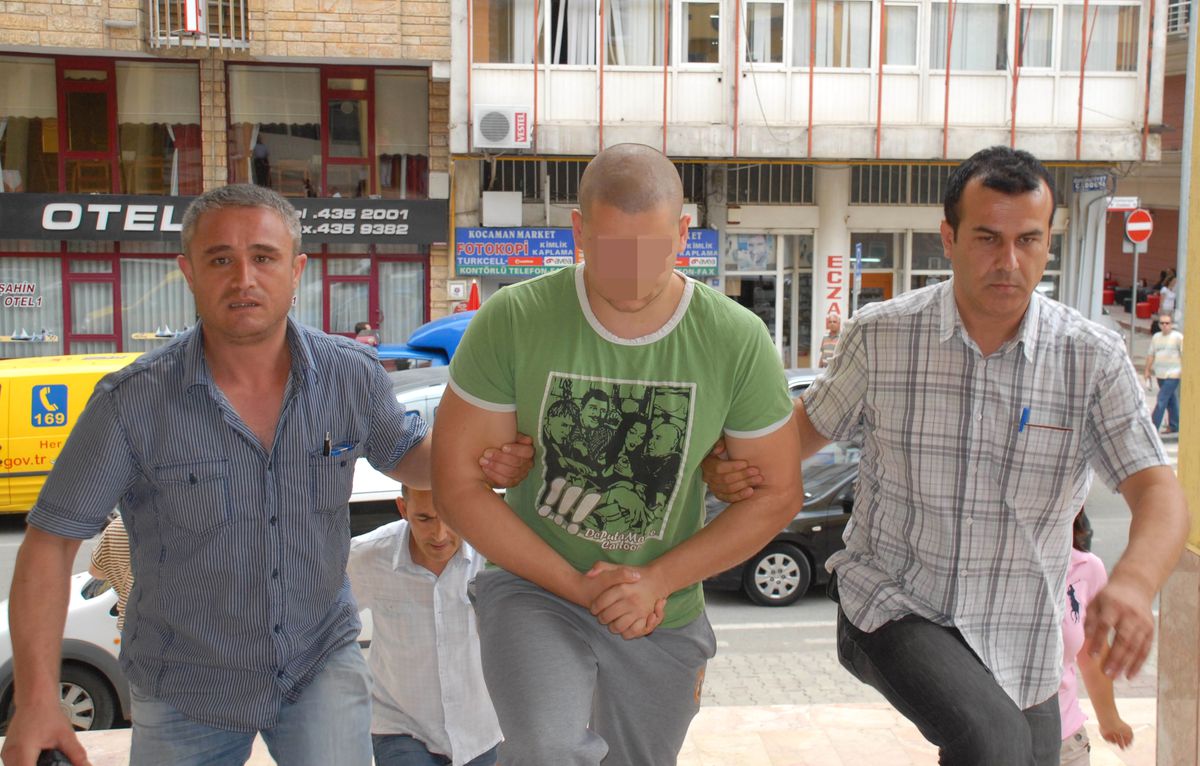 Rus Gencin Ölümüne Gözaltı