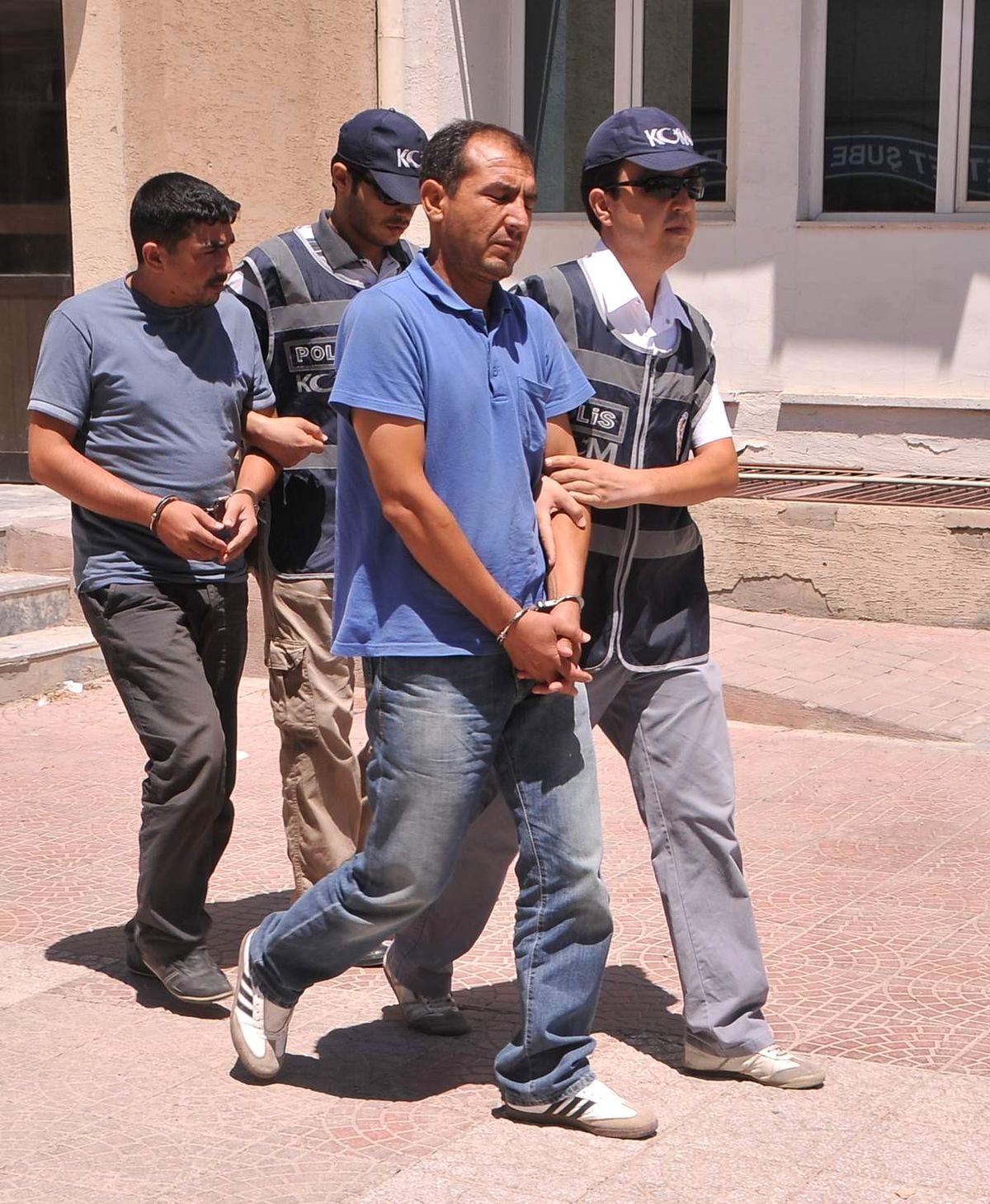 Şanlıurfa\'da 83 Kilo Esrar Ele Geçirildi
