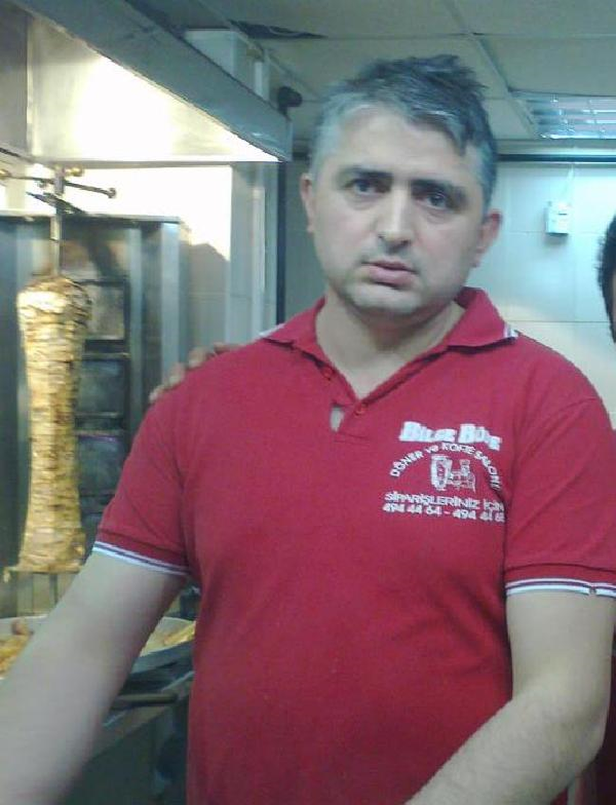 Yeniden - Eşini, Boğazını Keserek Öldürdü