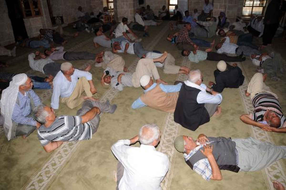 45 Derece Sıcakta Şanlıurfalılar İftarı Böyle Bekliyor