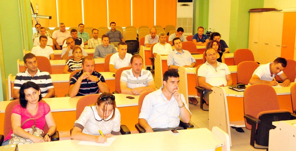 Atakum\'da Sözleşmeler Yenilendi