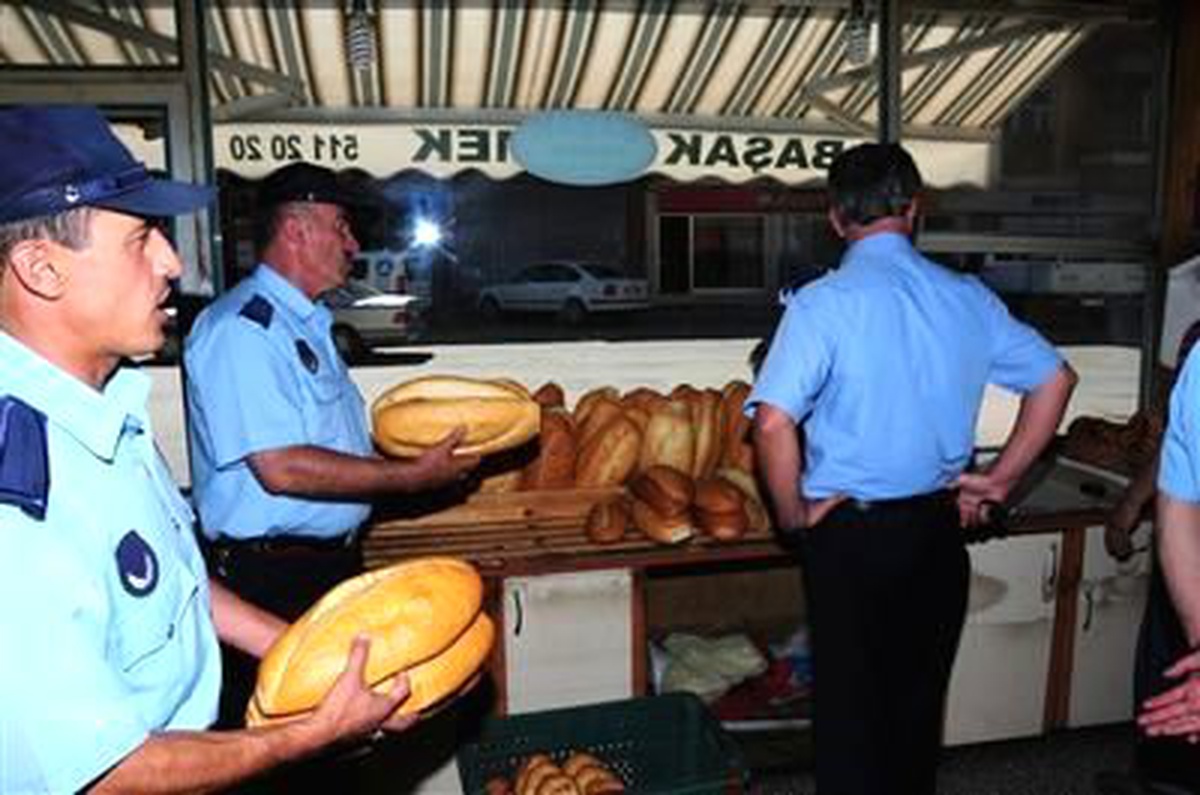 Belediyeden Ramazan Öncesi Market ve Fırınlara Denetim