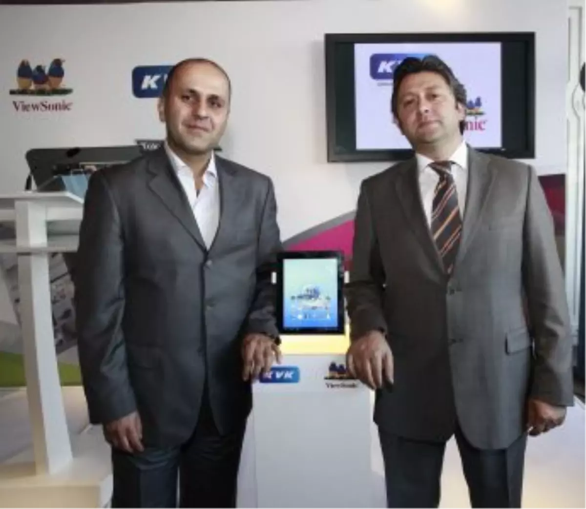 Bir Yılda 300 Bin Tablet Satışı Hedefleniyor