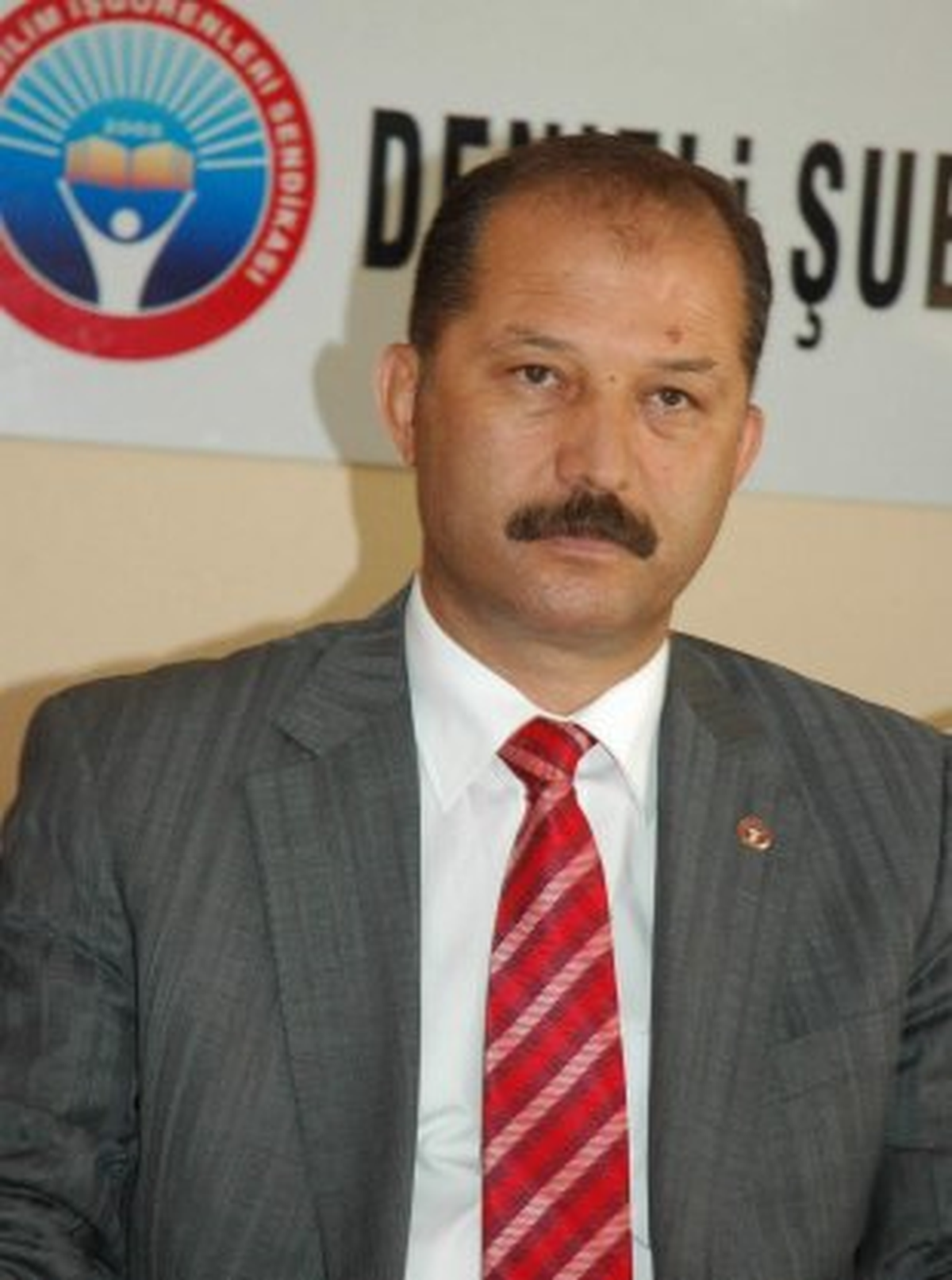 Eğitim İş: Meb Kendi Yönetmeliğine Aykırı Davrandı