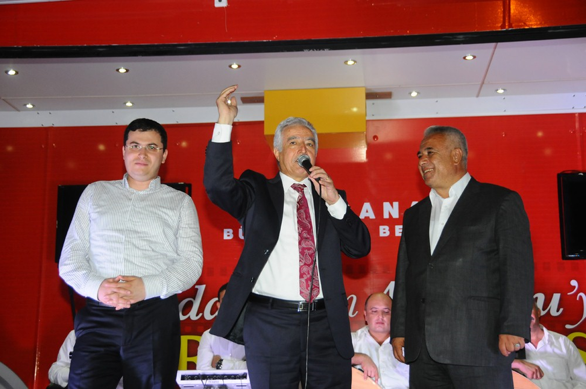 Gezici Sinama Feke\'de
