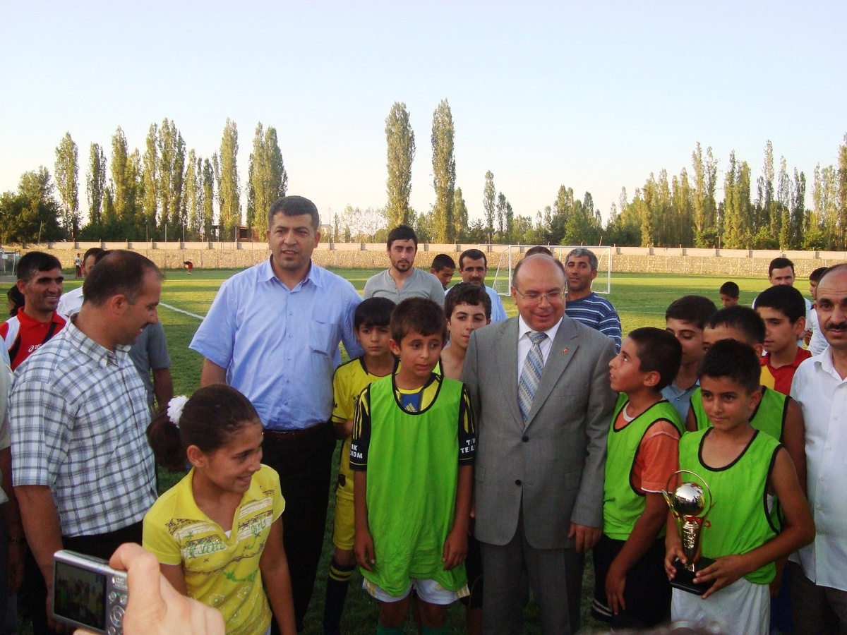 Iğdır\'da Yaz Kur\'an Kursları Arası Futbol Turnuvası Sona Erdi