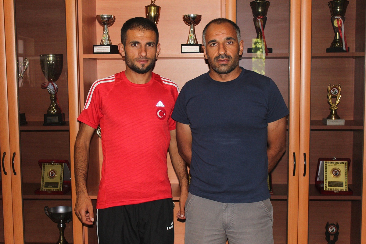 Milli Atlet Vedat Gönen Ağrı Tarihinin Rekorunu Kırdı