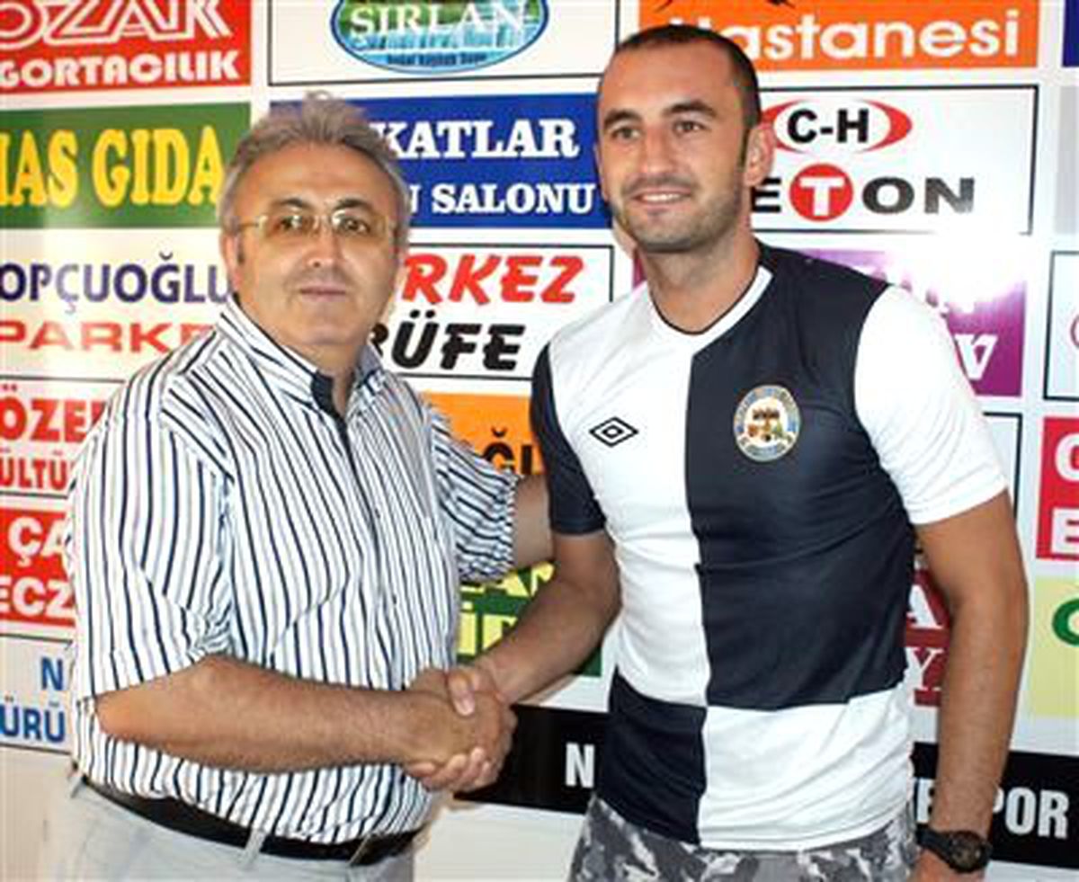 Nazilli Belediyespor Taylan\'ı Aldı