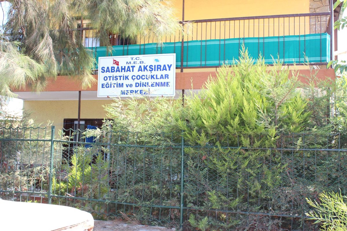 Otistik Çocuklar Urla'da Rehabilite Ediliyor