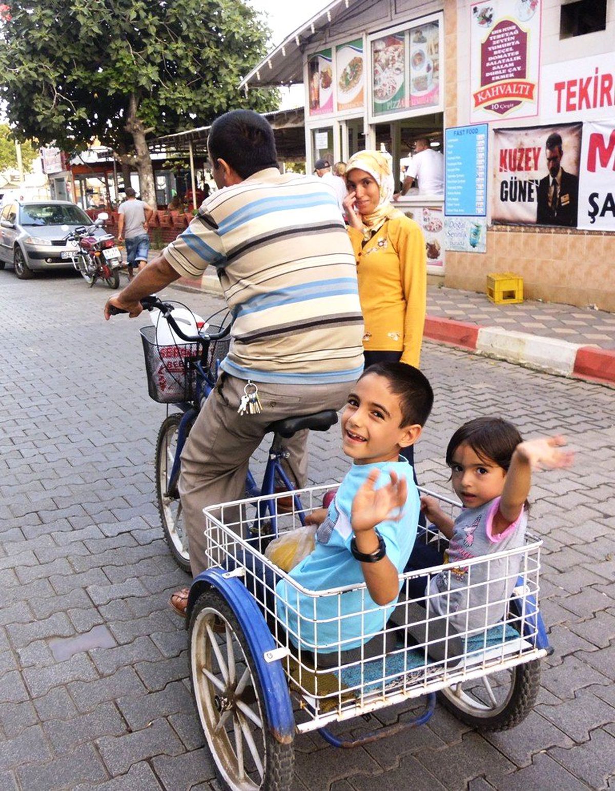 Şarköy\'de Üç Tekerlekli Bisikletler Revaçta