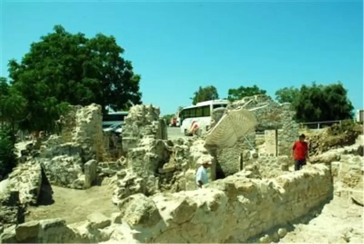 Side Antik Kenti\'nde 2012 Yaz Dönemi Kazıları Başladı