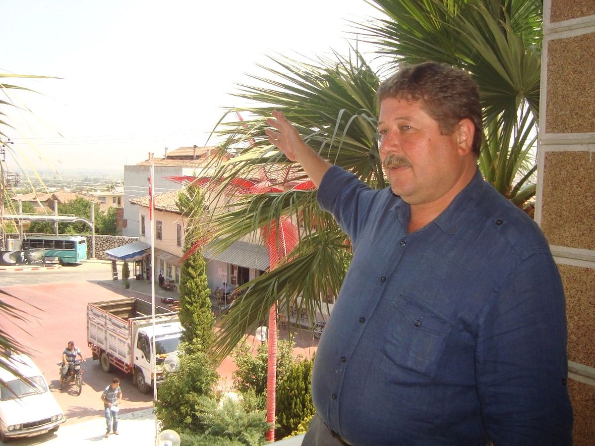 "20 Bin Nüfusumuz ve 14 Köyümüz Var" Diyen Ovakent Belediye Başkanı Ali Demirel\'den İlginç...