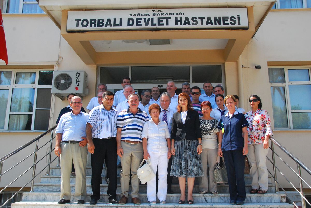 AK Parti İzmir Milletvekili Nesrin Ulema, Torbalı\'yı AK Parti Belediyeciliğiyle Tanıştıracaklarını...