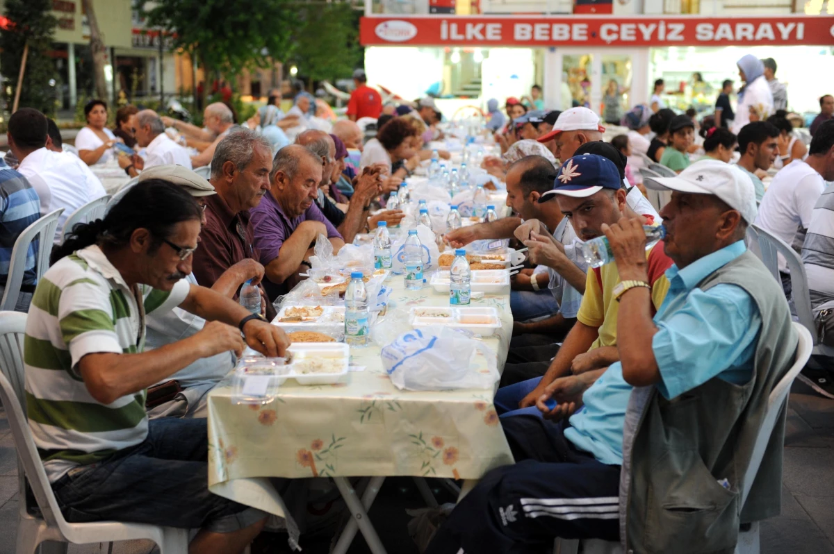 Antalya\'da Ramazan Coşkusu