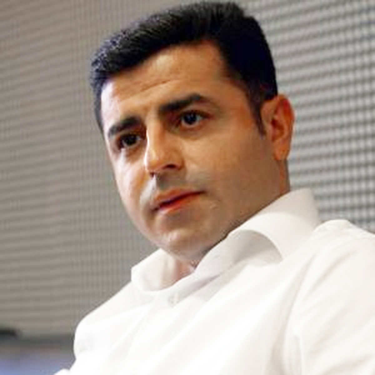 Demirtaş: Top Başbakan\'ın Sahasında