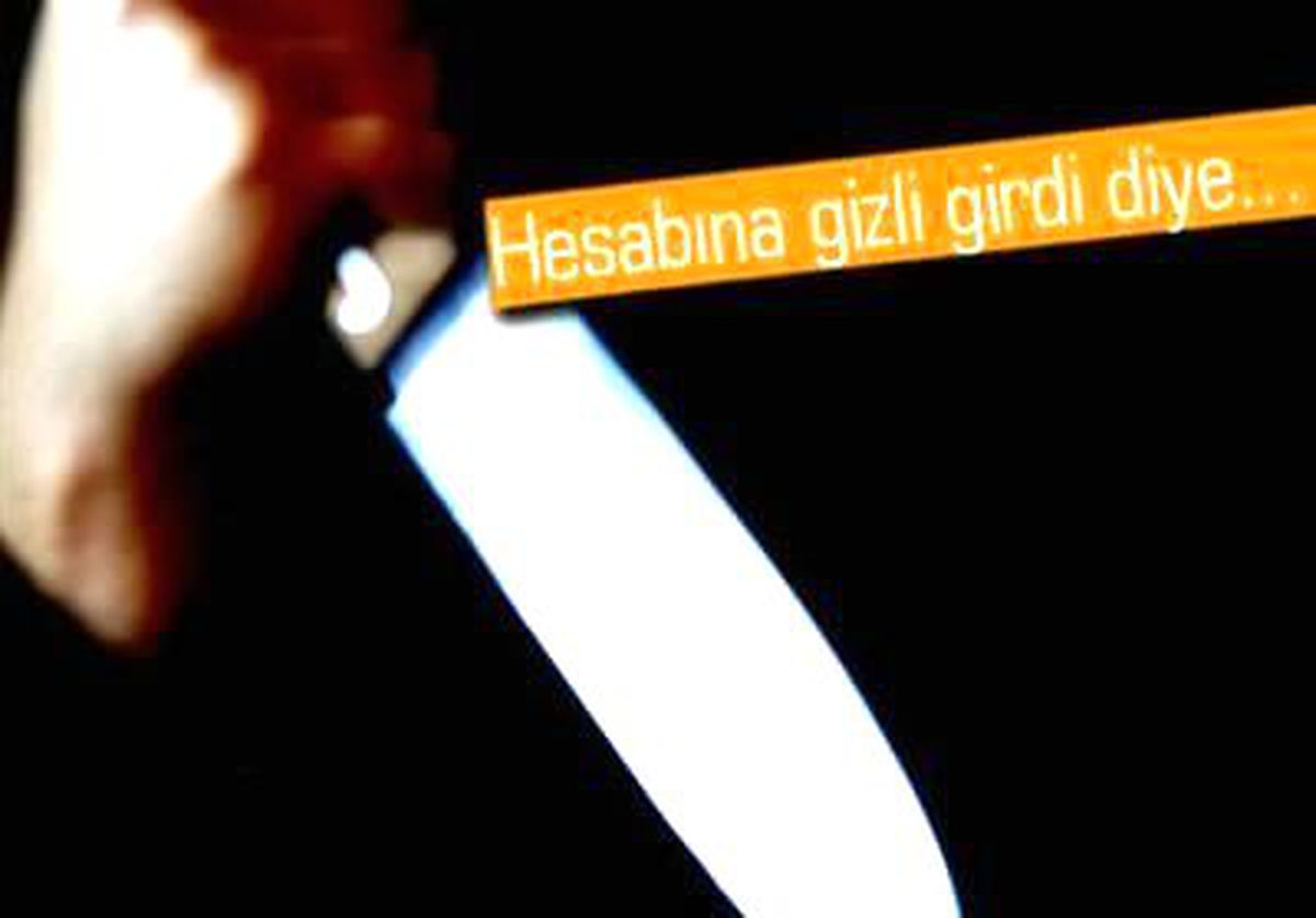 Facebook Yüzünden Karısını Bıçaklayan Adam