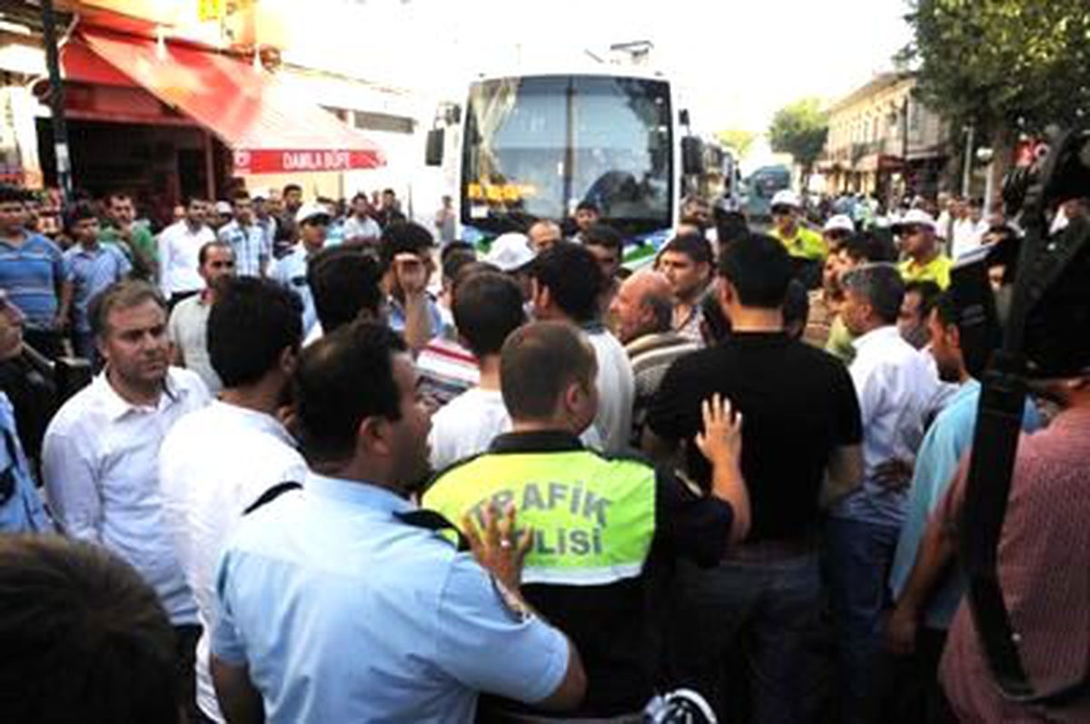 Hastaneye Gitmek İstemeyen Yaralı, Ambulansın Anahtarını Çaldı