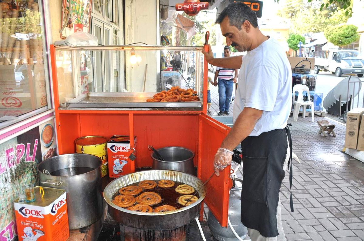 Ramazan Ayının Tatlısı Tezgahlarda