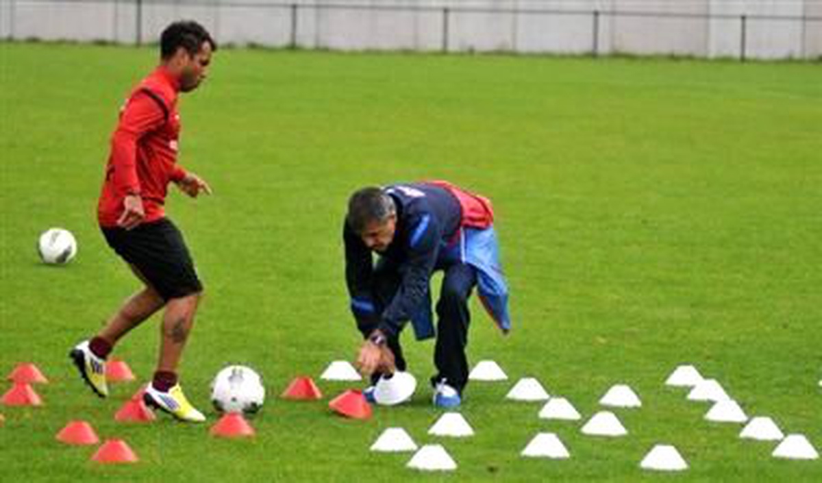 Trabzonspor Yeni Sezon Hazırlıklarını Hollanda\'da Sürdürüyor