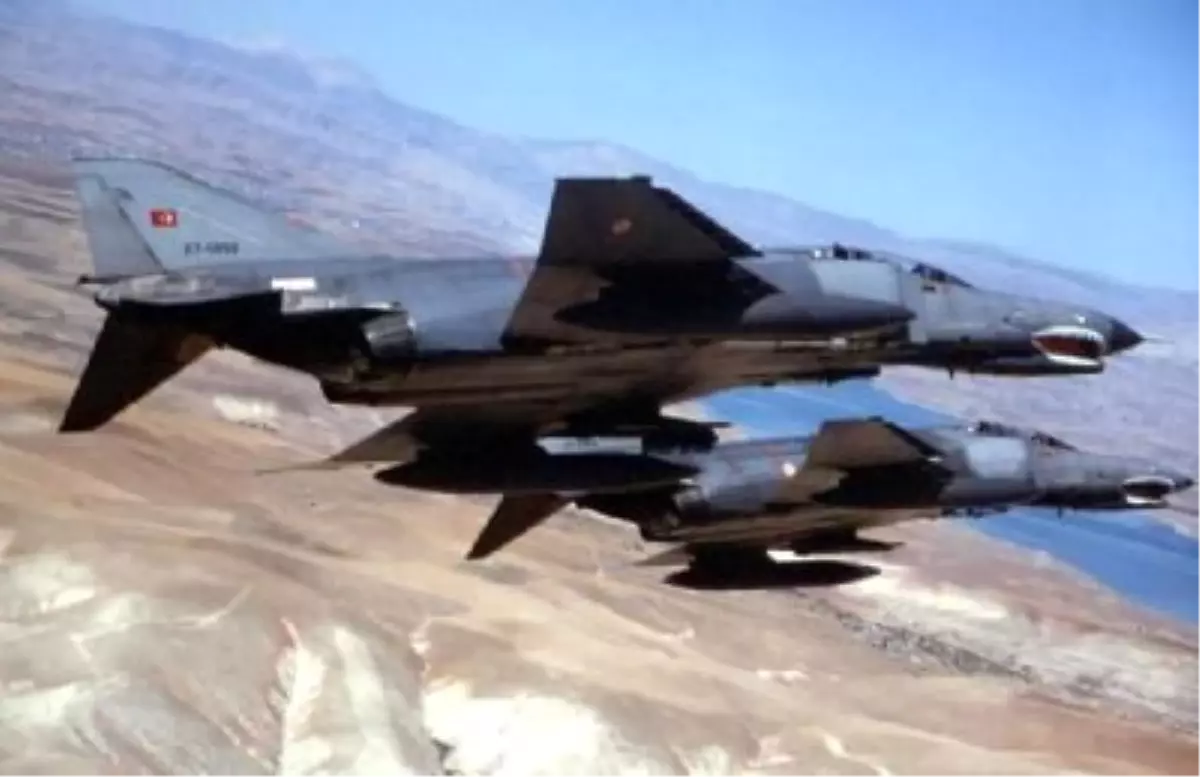 TSK'dan Suriye Tarafından Düşürülen Uçakla İlgili Açıklama