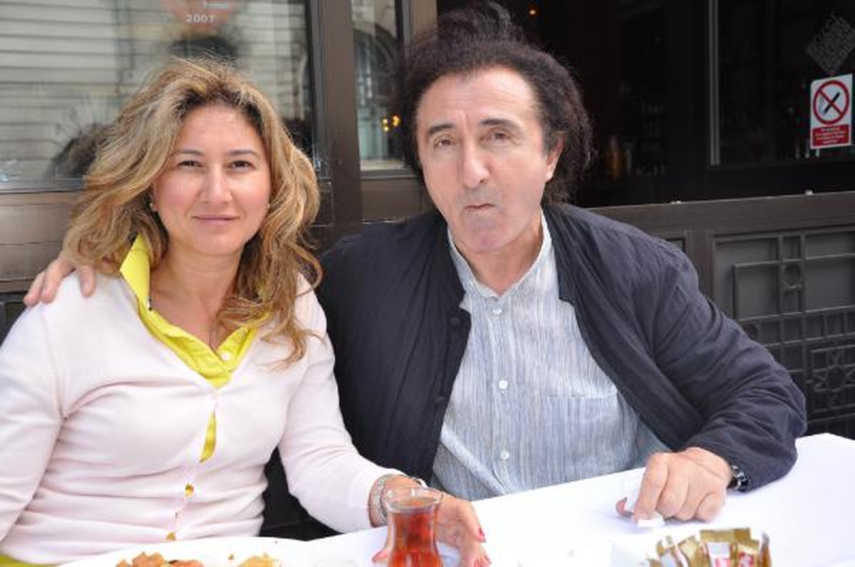 Altın Madalya Kazananü, Yaşam Boyu Bedava Yemek