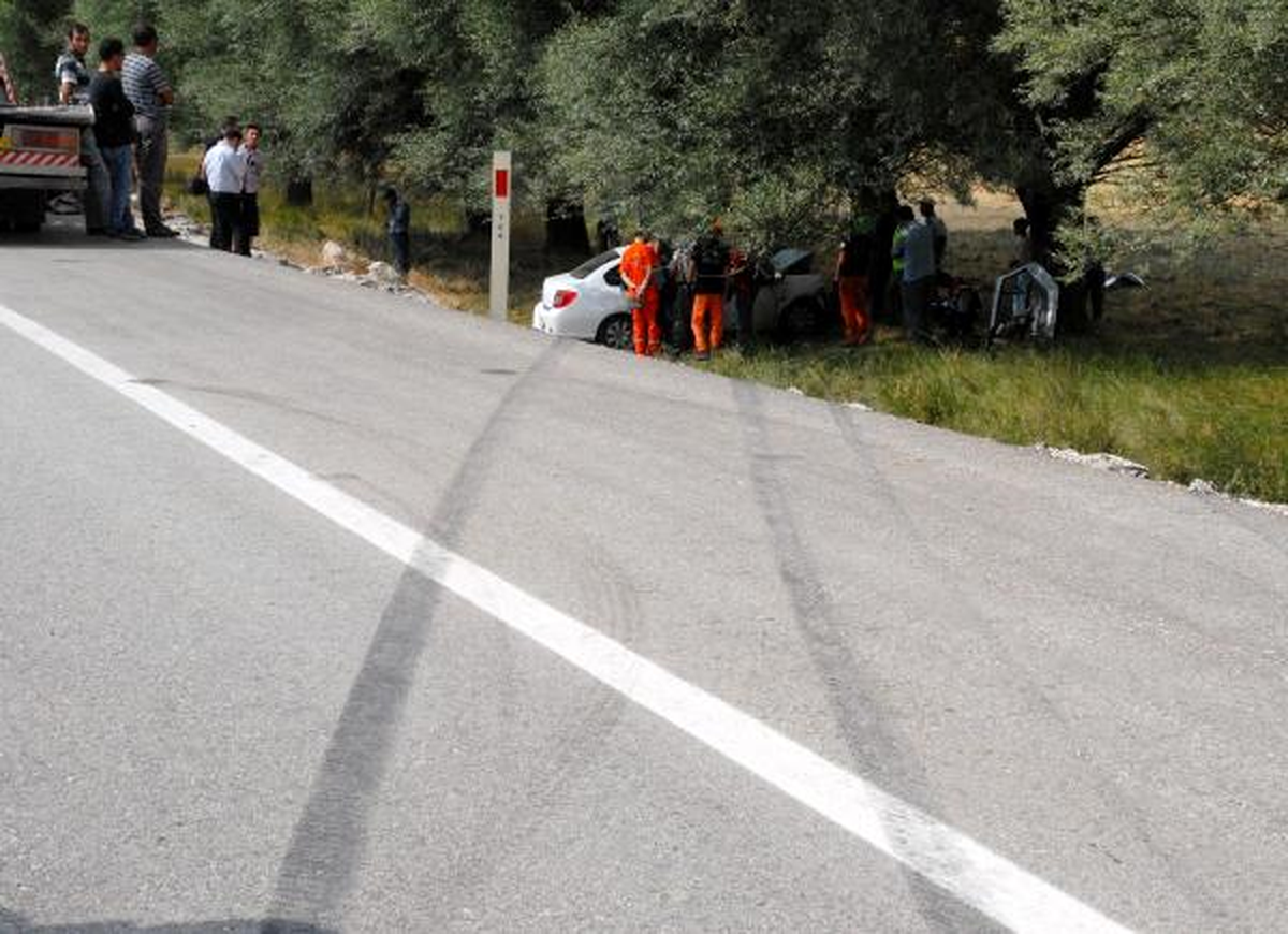 Burdur\'da Trafik Kazası: 1 Ölü, 5 Yaralı