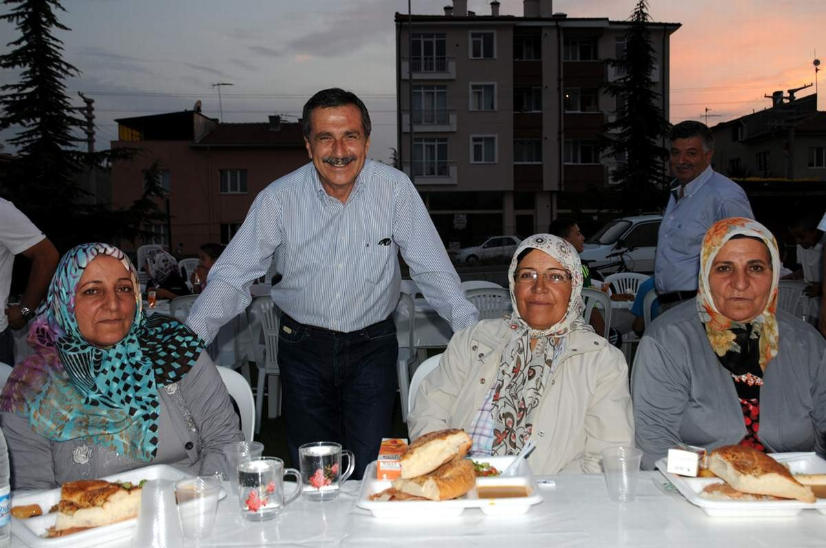Çamlıca Mahallesi Sakinleri Ramazan Eğlenceleri ile Eğlendiler