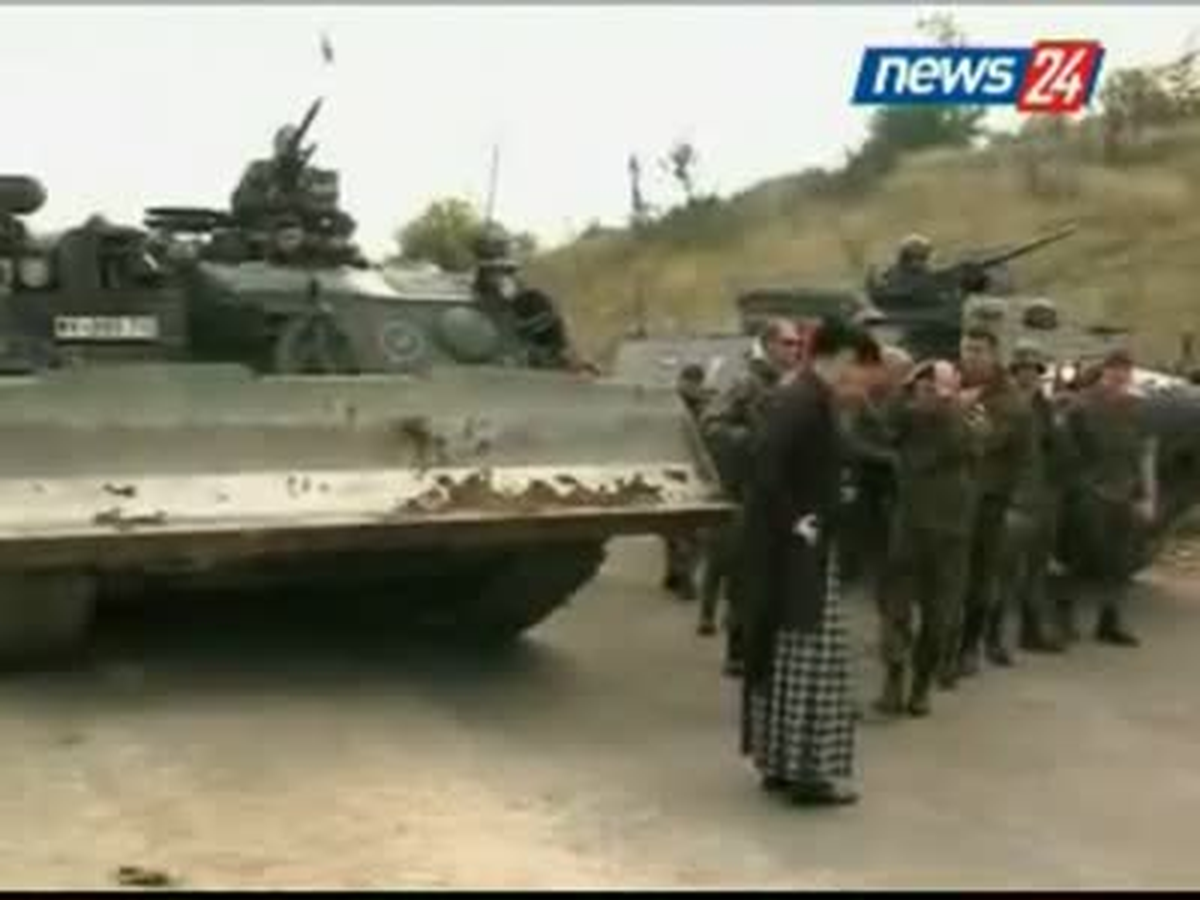 Kfor Komutanı General Drews Uyardı Kosova\'da Durum İstikrarlı Değil Zeitung Gazetesine Yaptığı...