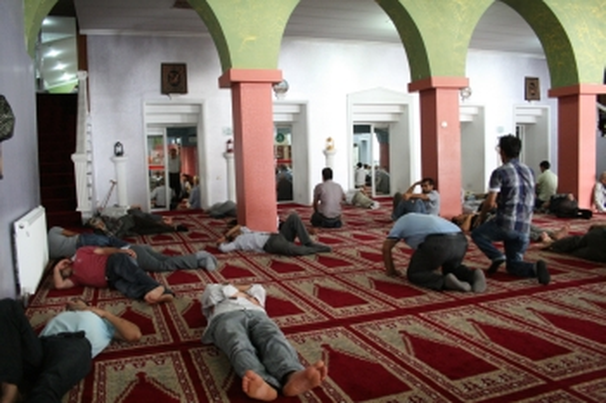 Ramazan Ayında Klimalı Camilere Akın