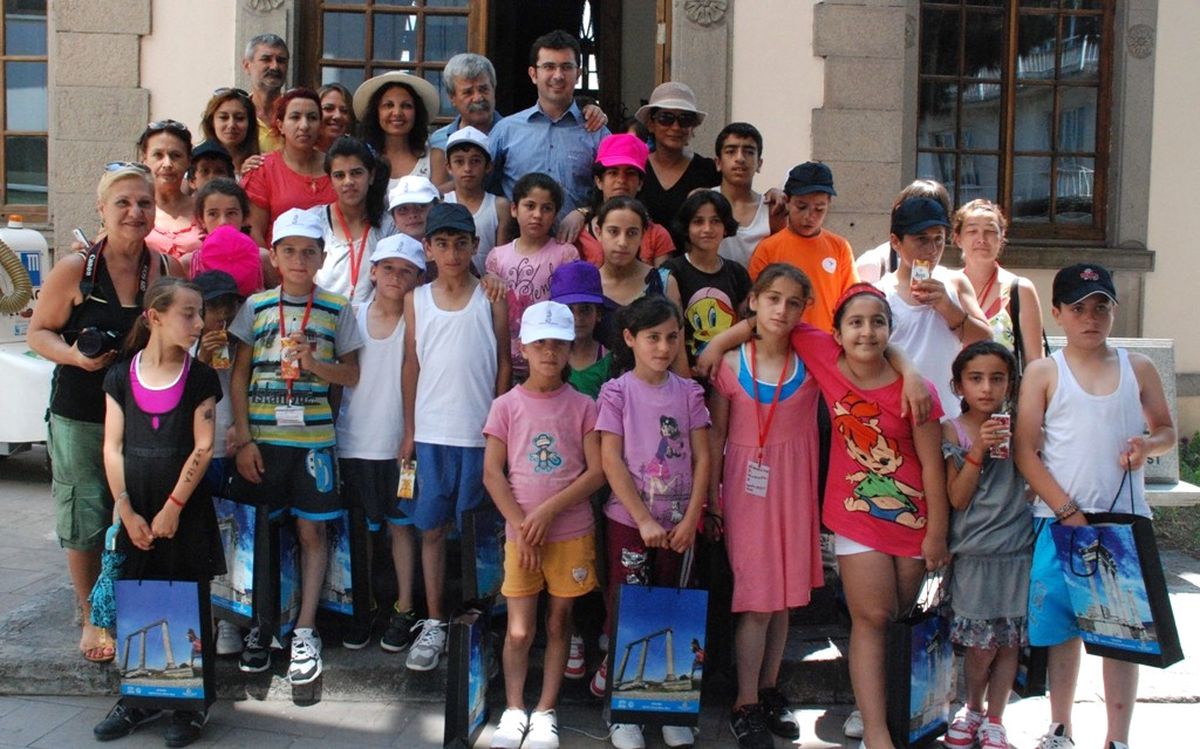 Vanlı Çocuklar Bergama'yı Gezdi
