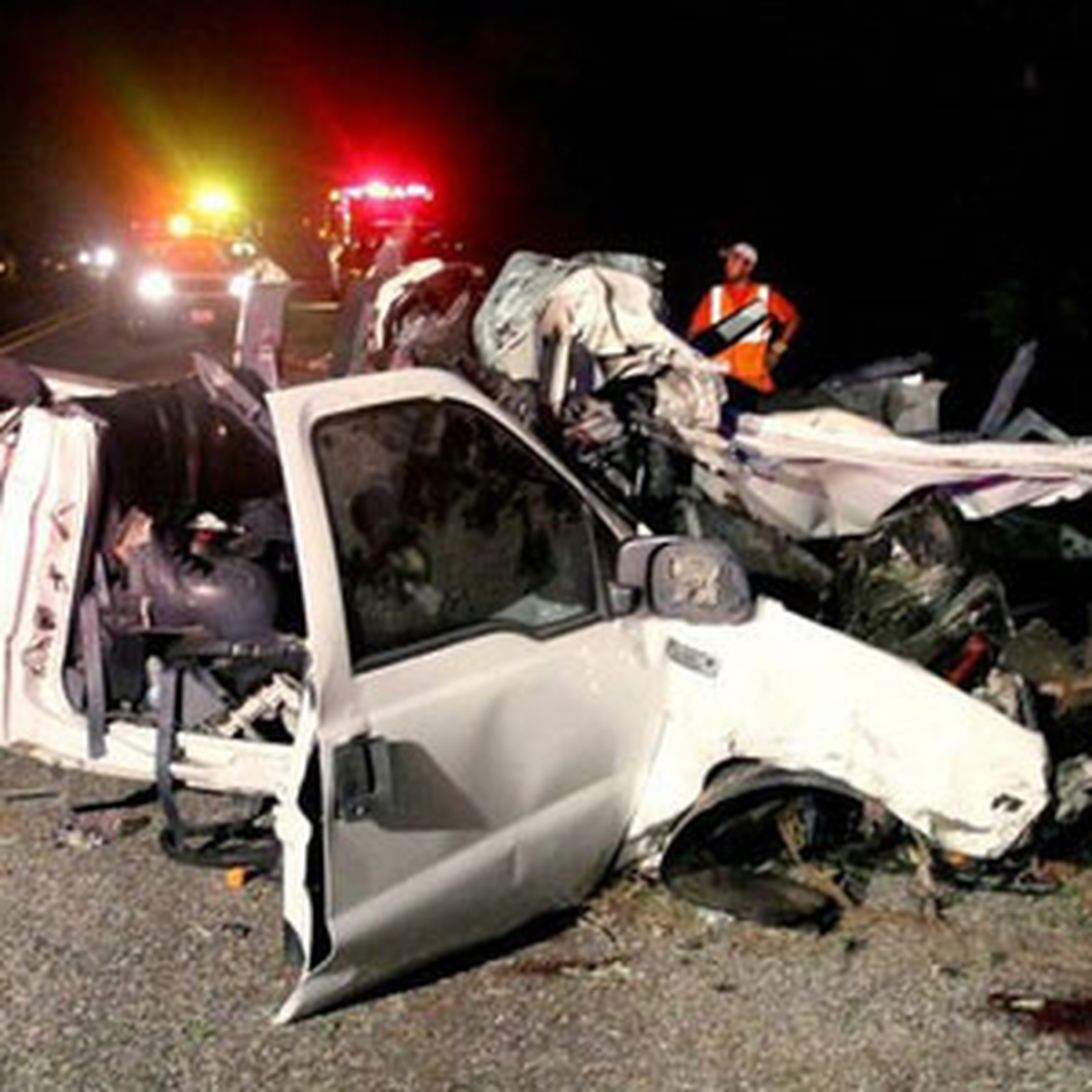 ABD -Teksas\'ta Trafik Kazası: 14 Ölü