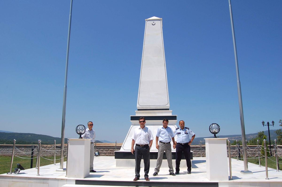 Araç Şehitlik Yolu Bakıma Alındı