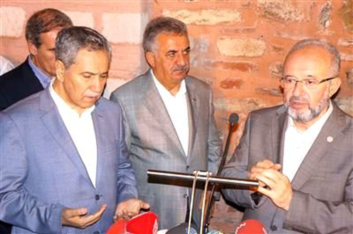 Arap Cami Tekrar İbadete Açıldı