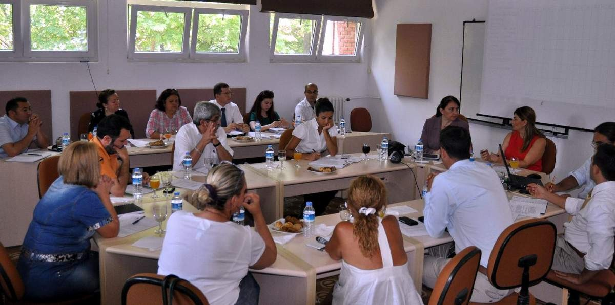 AÜ\'de Yaşam Boyu Destek Projesi İş Birliği Toplantısı Yapıldı