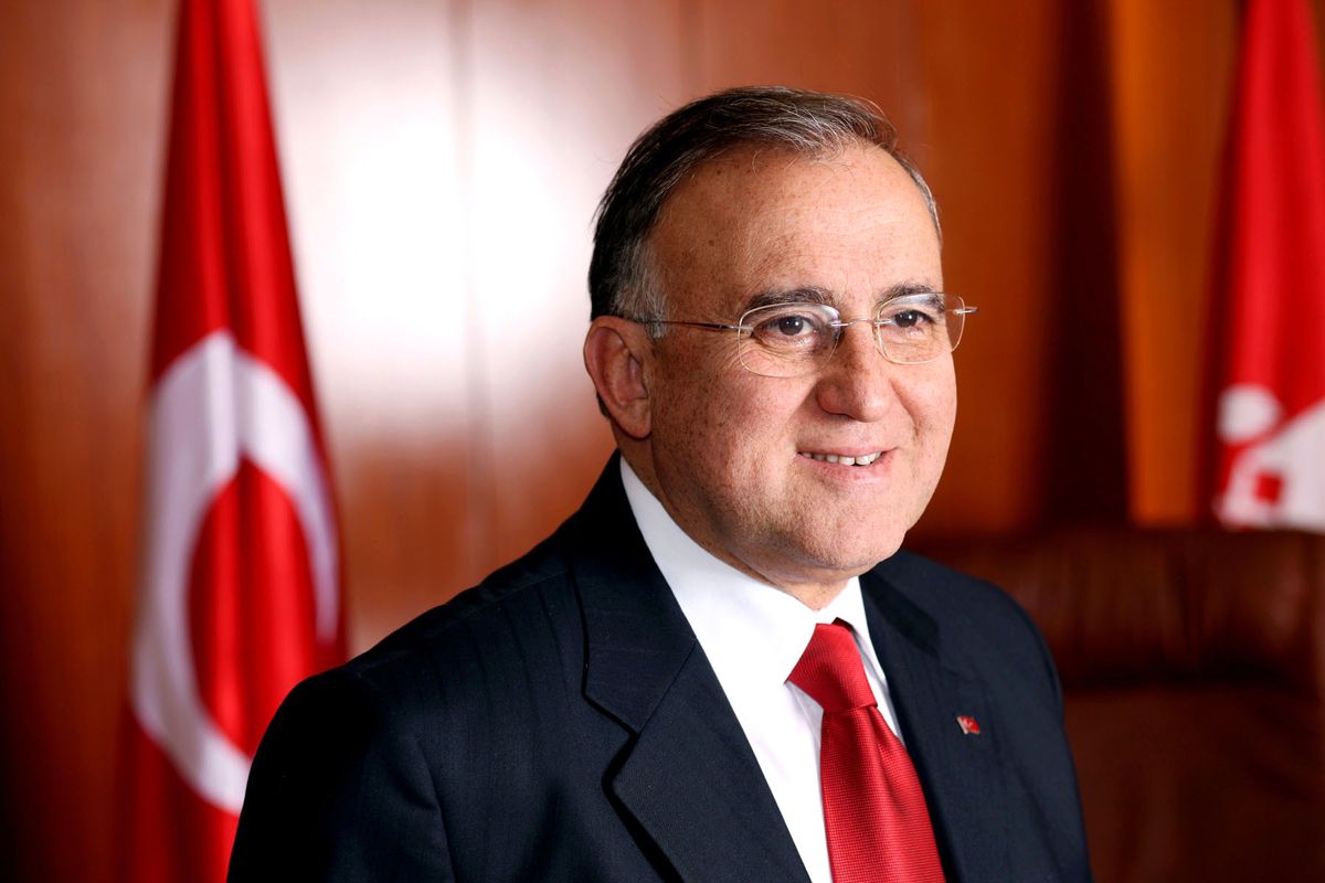 Başkan Güzelbey\'den Kutlama Mesajı