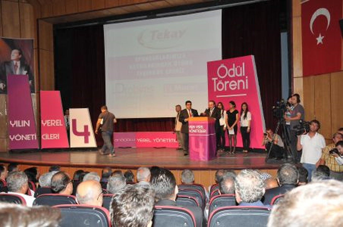 Başkan Kara\'ya Bir Ödül Daha