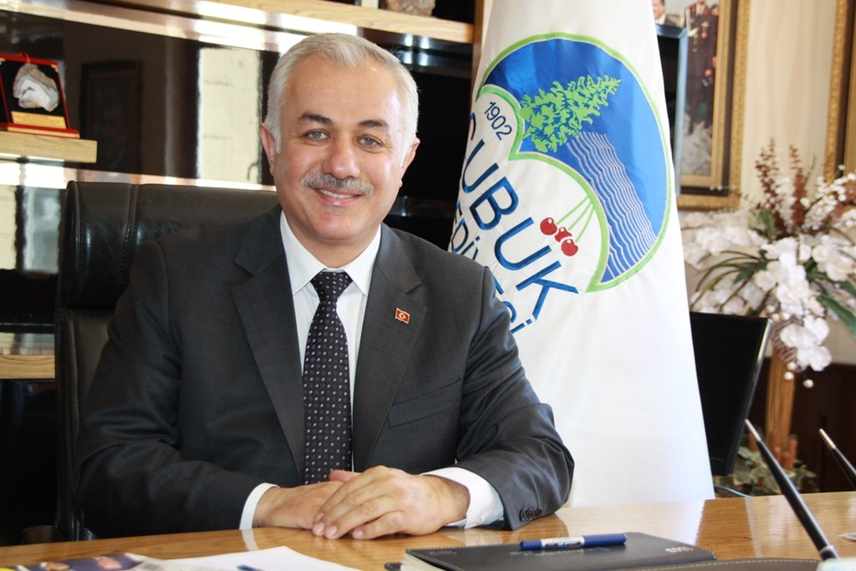 Başkan Özden, 24 Temmuz Gazeteciler ve Basın Bayramı\'nı Kutladı