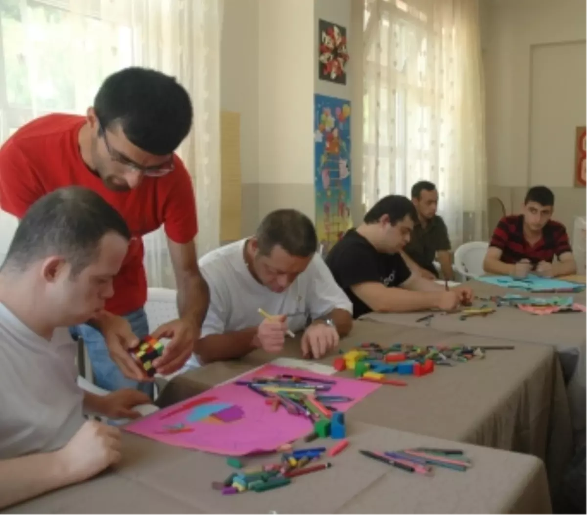 Down Sendromlu Çocuklar Dizi Oyuncusu Oldu