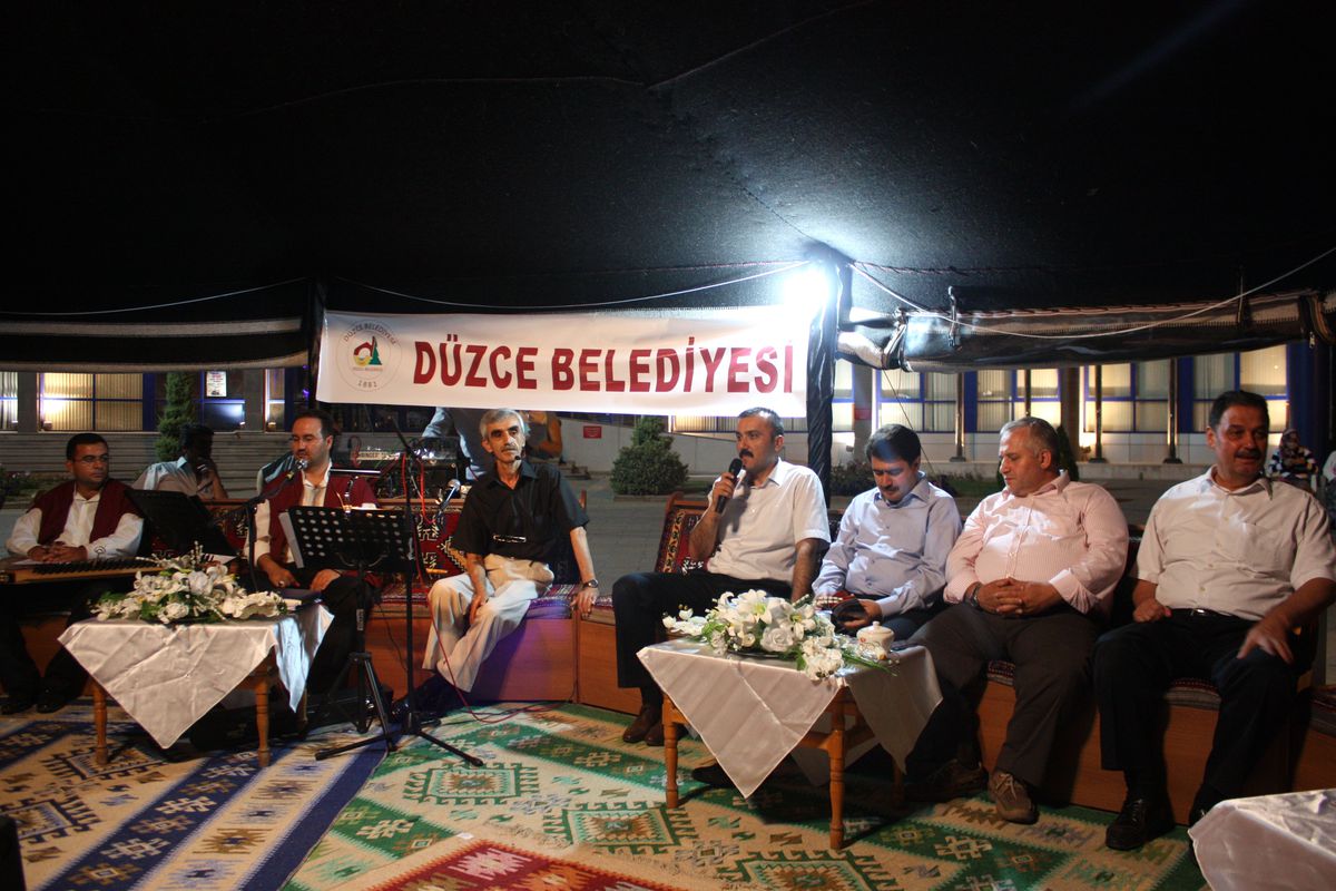 Düzce\'de Ramazan\'da İrfan Meclisi