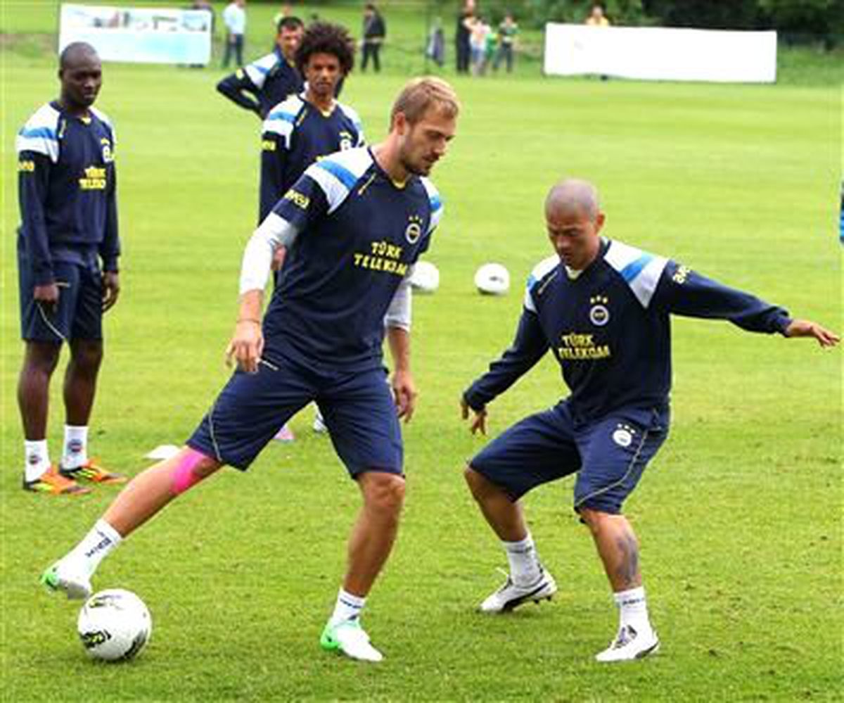 Fenerbahçe\'nin Avusturya Kampı