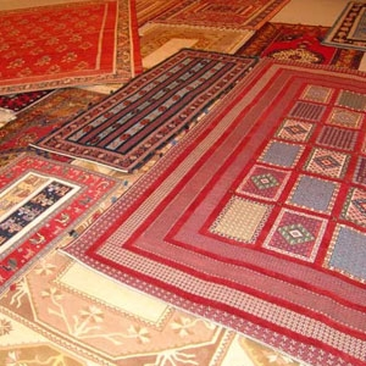 Halı Sektörü İhracatta Çin\'i Geçecek, Tasarımla Belçika\'yı Zorlayacak