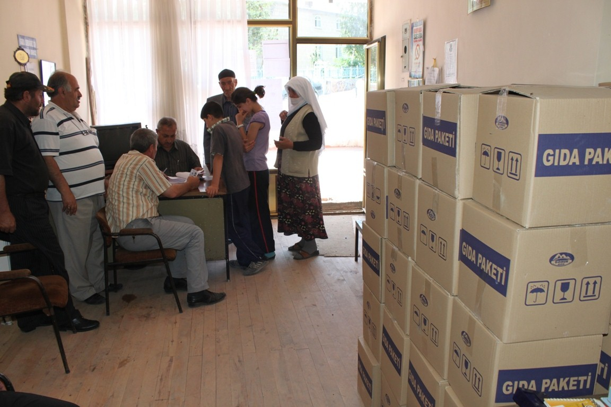 Palandöken Belediyesi, Ramazan Ayı ile Birlikte İftar Sofralarını da Kurdu
