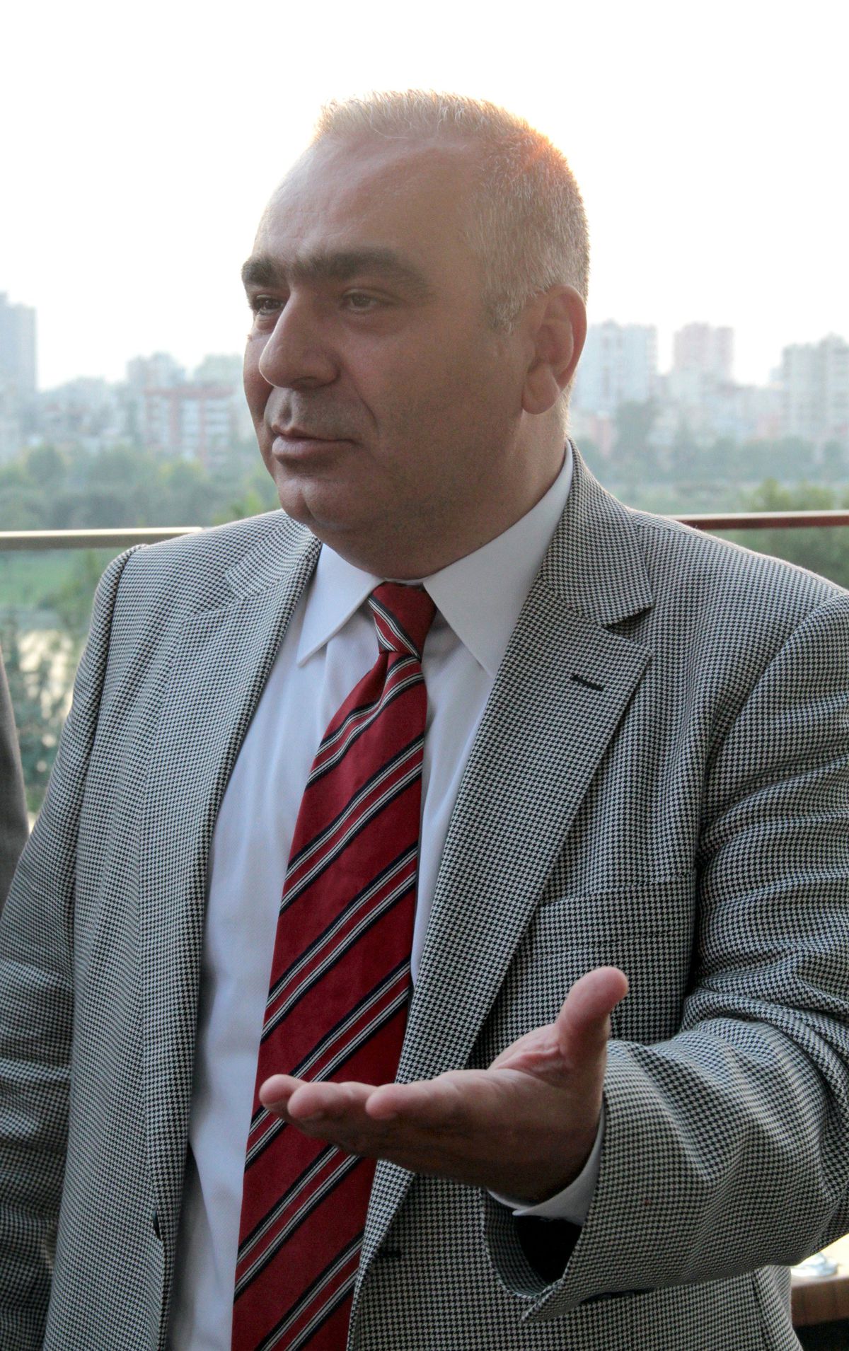 Rönesans\'tan 3 AVM daha yolda